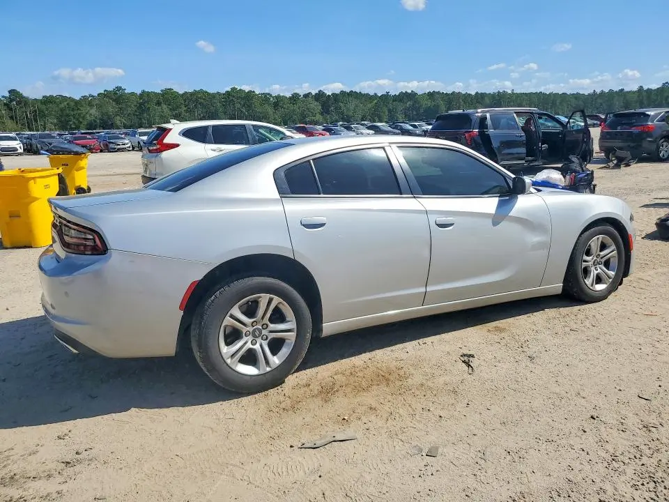 2020 DODGE CHARGER SXT  