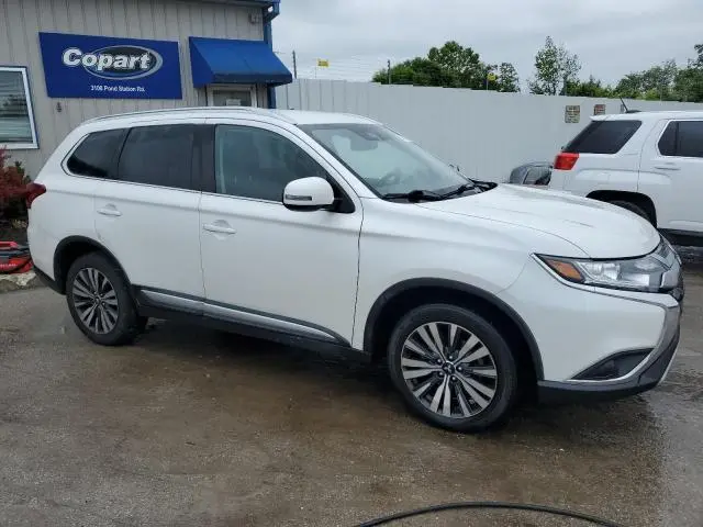 2020 MITSUBISHI OUTLANDER SE  
