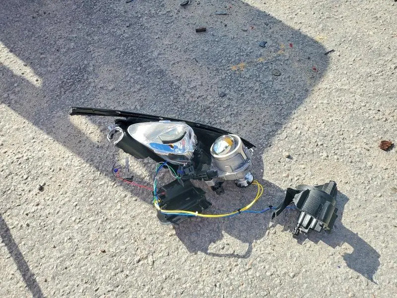 2022 HYUNDAI IONIQ BLUE  