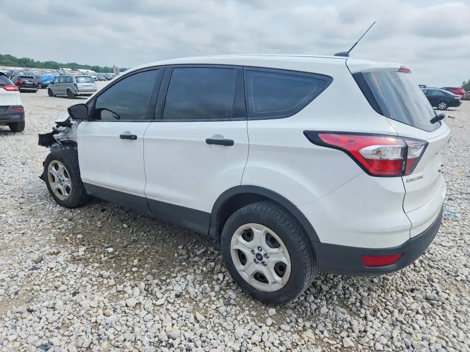 2018 FORD ESCAPE S  