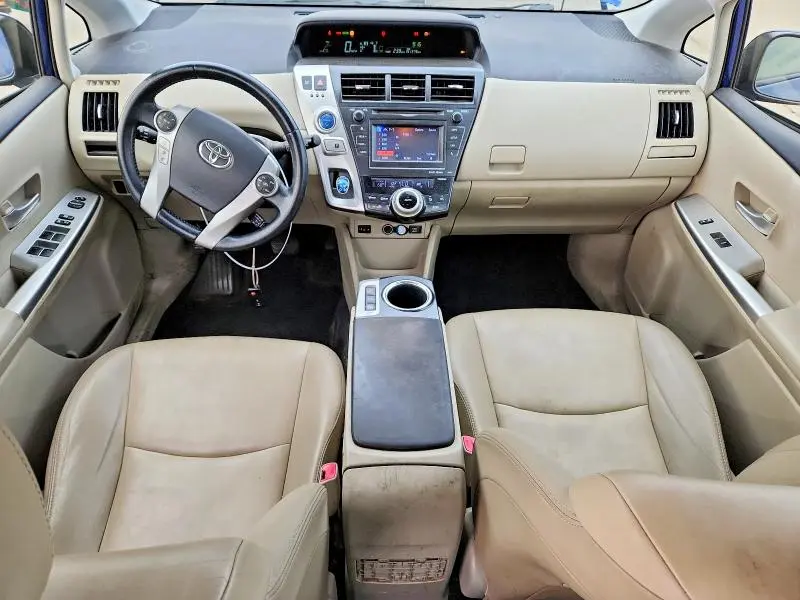 2014 TOYOTA PRIUS V FIVE  