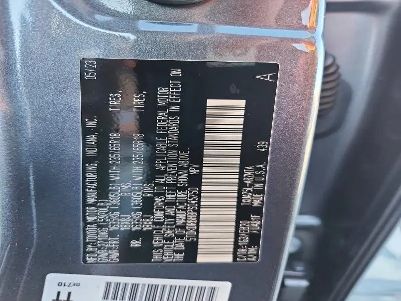 2023 TOYOTA HIGHLANDER XLE  