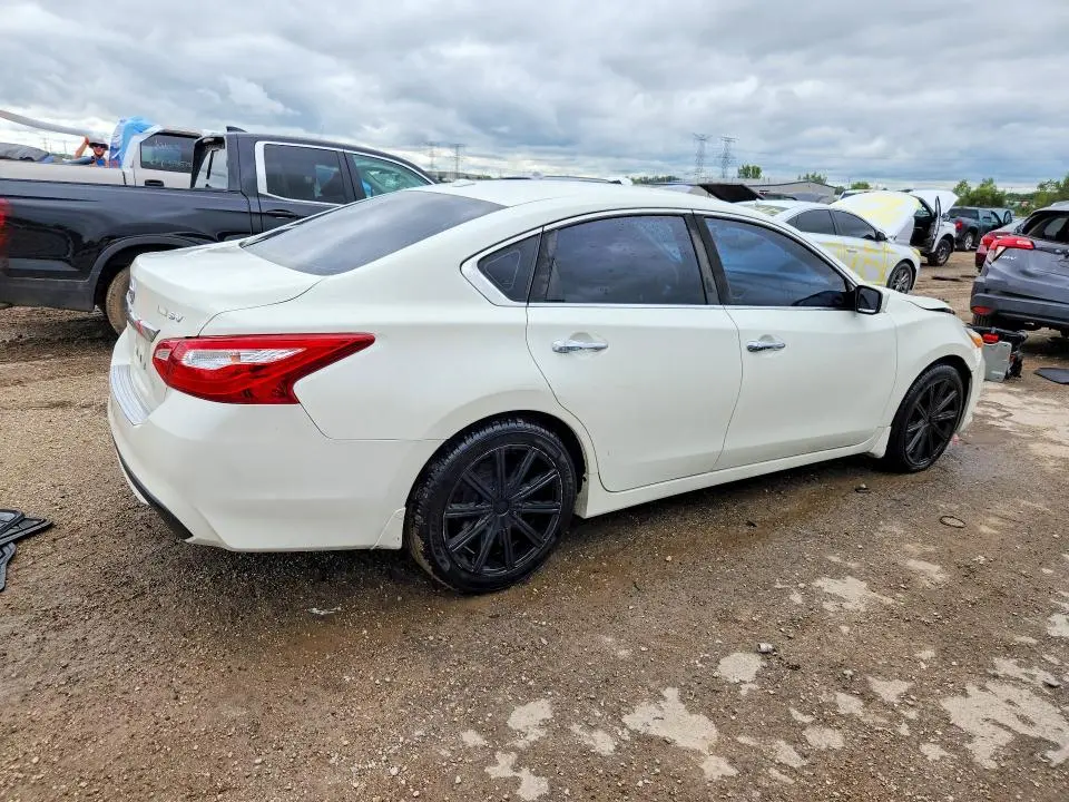 2016 NISSAN ALTIMA 2.5 SV  