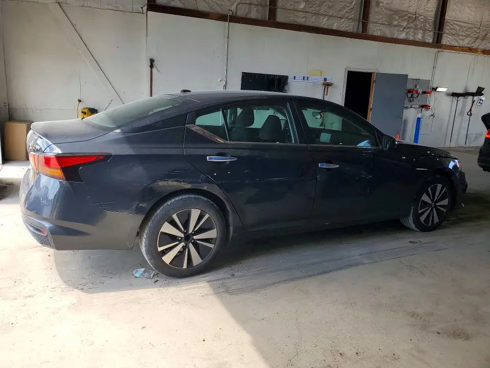 2021 NISSAN ALITMA   