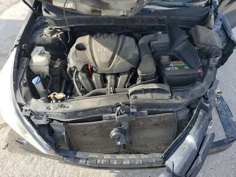2011 HYUNDAI SONATA GLS  