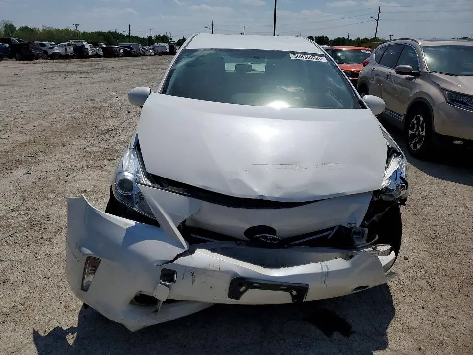2013 TOYOTA PRIUS V THREE  