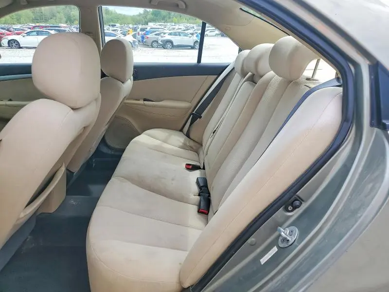 2010 HYUNDAI SONATA GLS  