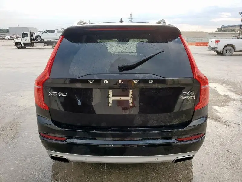 2019 VOLVO XC90 T6 MOMENTUM