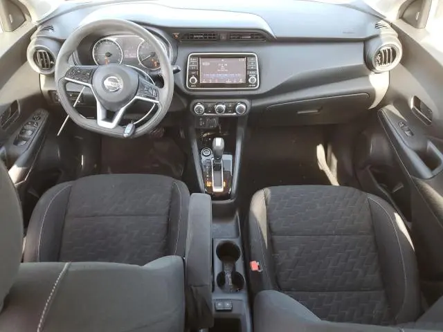 2021 NISSAN KICKS S  