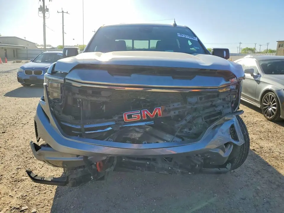 2024 GMC SIERRA K1500 AT4  