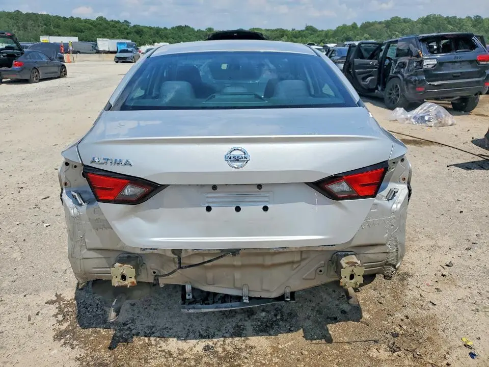 2021 NISSAN ALTIMA S  