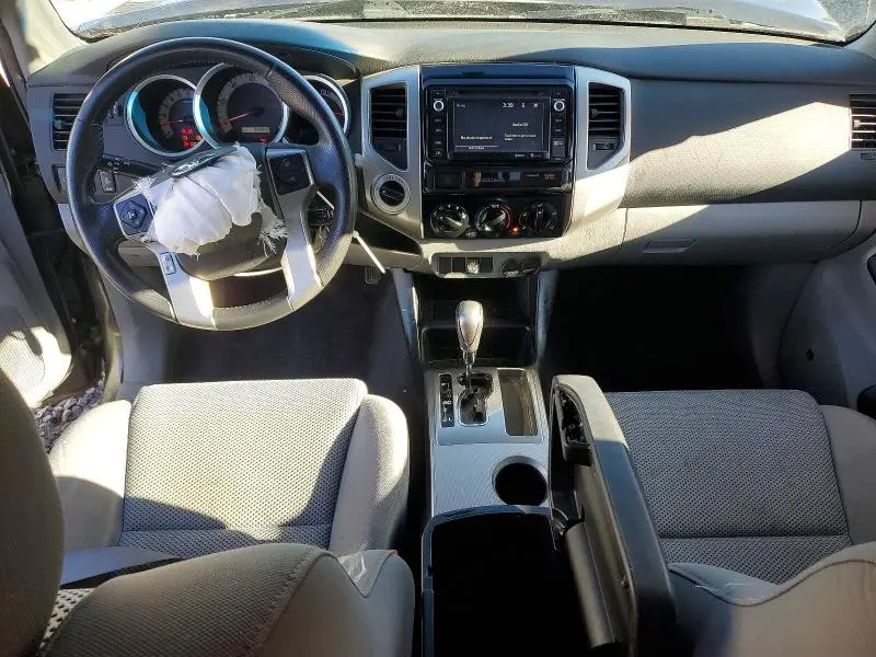 2015 TOYOTA TACOMA V6  