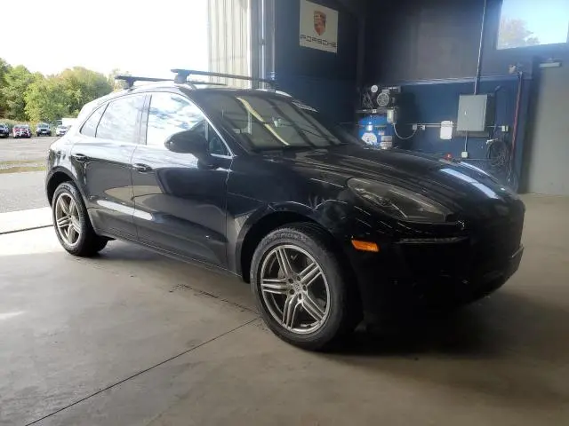 2018 PORSCHE MACAN S  