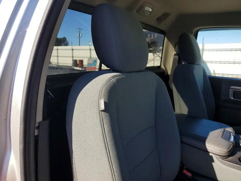 2016 RAM 1500 ST  