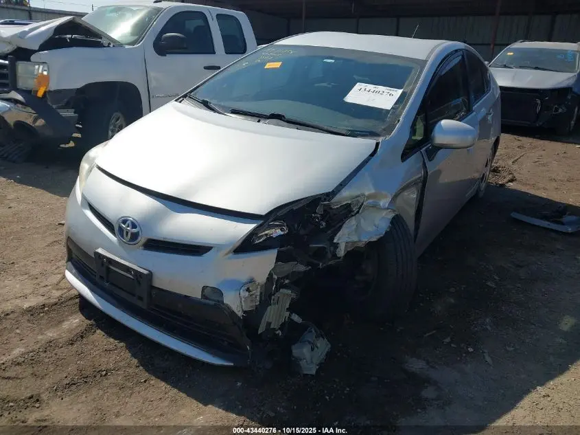 2013 TOYOTA PRIUS TWO