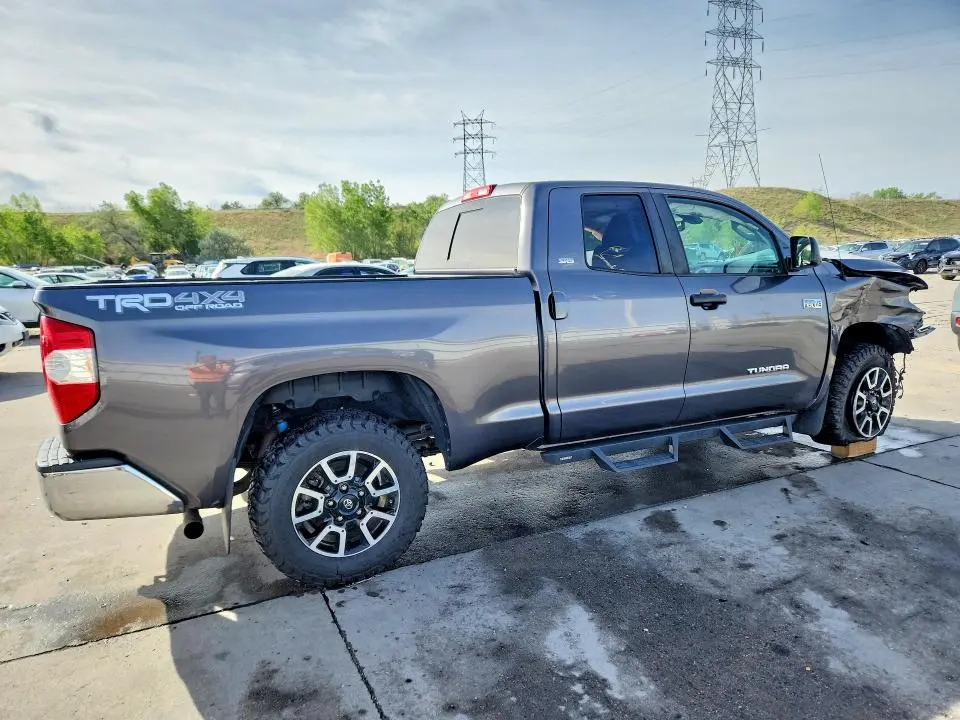 2019 TOYOTA TUNDRA SR5  