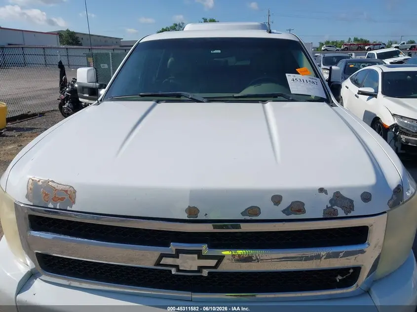 2010 CHEVROLET SILVERADO 1500 LTZ