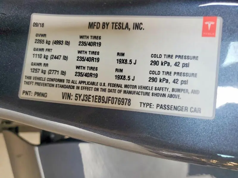 2018 TESLA MODEL 3   