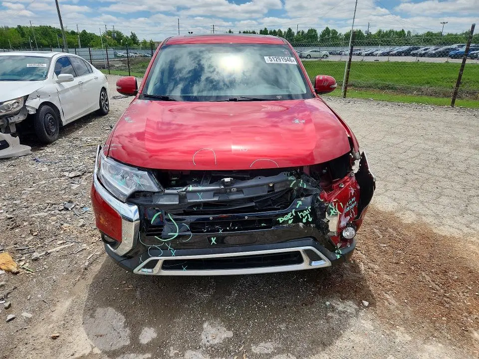 2019 MITSUBISHI OUTLANDER SE  