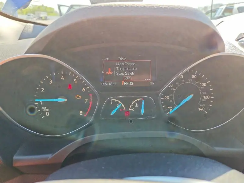 2017 FORD ESCAPE SE  