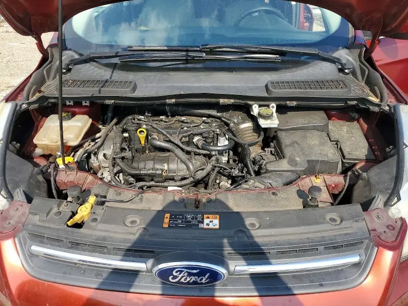 2016 FORD ESCAPE SE  