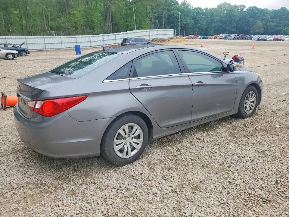 2012 HYUNDAI SONATA GLS  