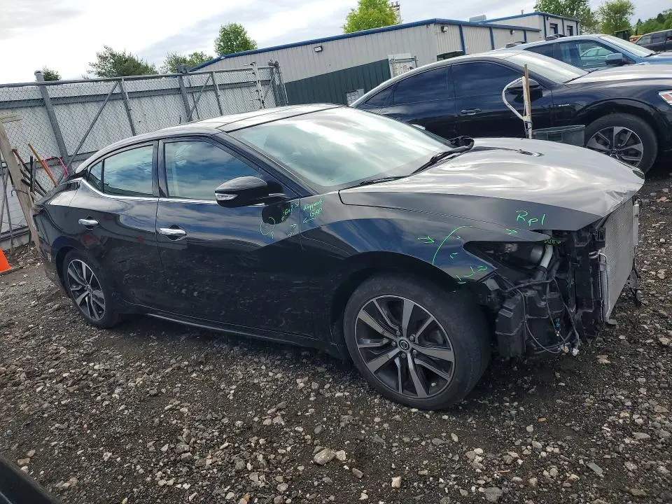 2020 NISSAN MAXIMA SL  