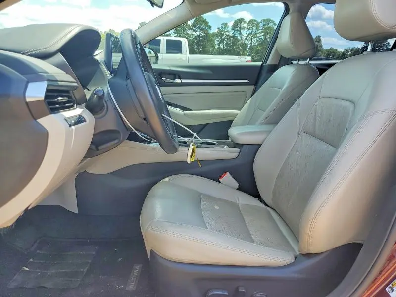 2023 NISSAN ALTIMA SL  