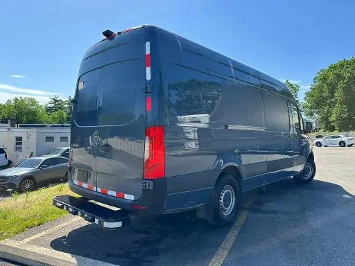 2021 MERCEDES-BENZ SPRINTER 2500  