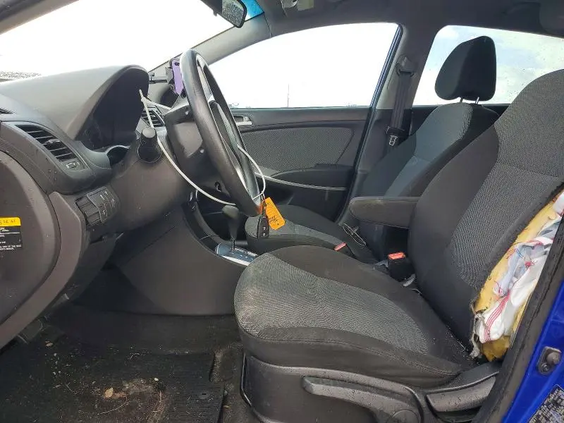 2013 HYUNDAI ACCENT GS  