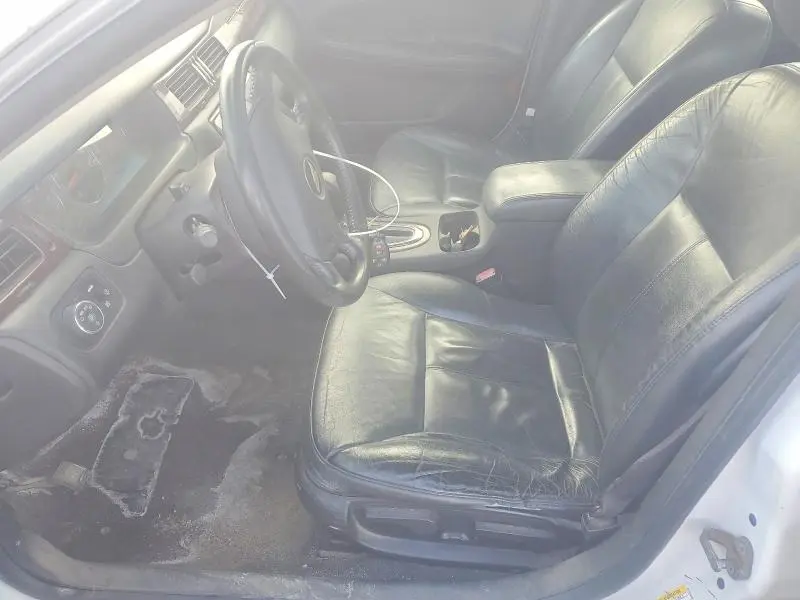 2011 CHEVROLET IMPALA LT  