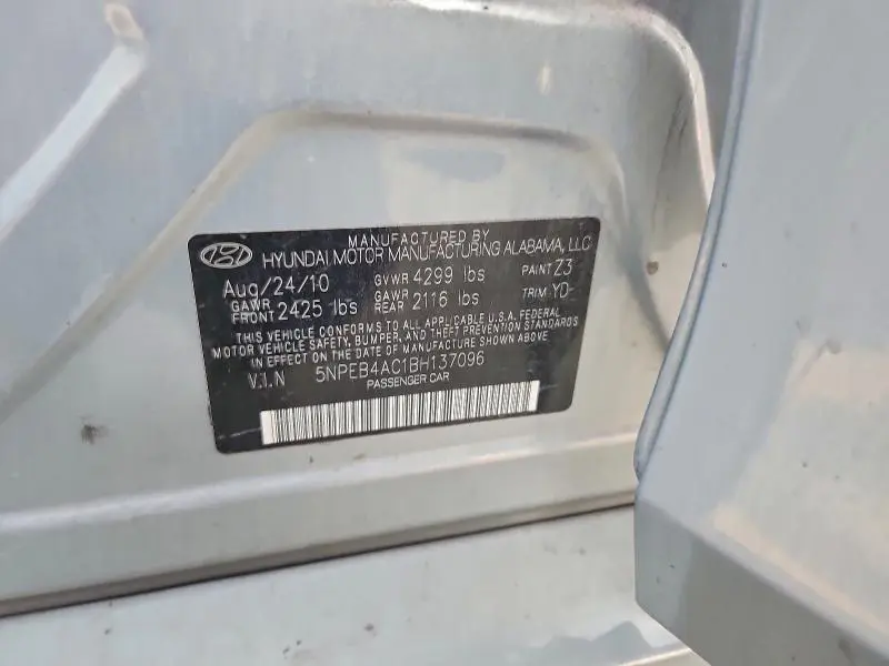 2011 HYUNDAI SONATA GLS  