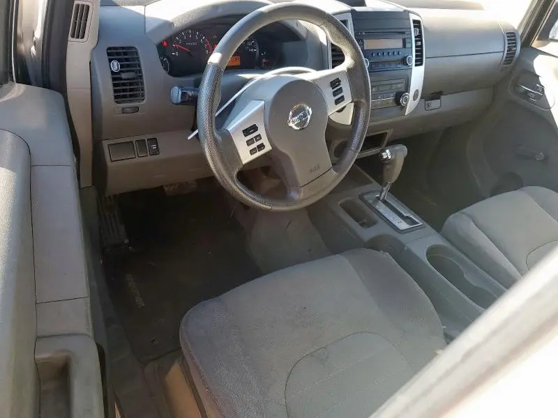 2016 NISSAN FRONTIER S  