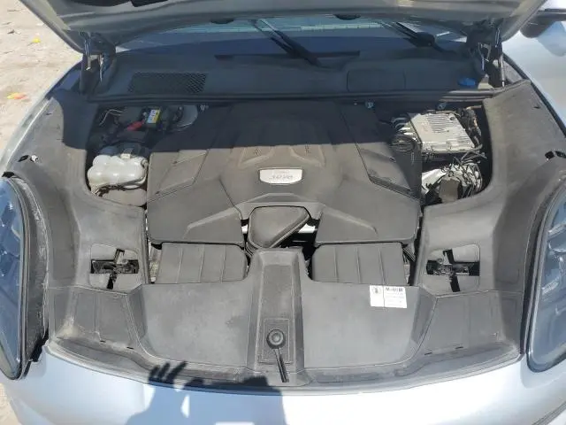 2019 PORSCHE CAYENNE   