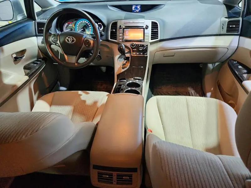 2015 TOYOTA VENZA LE  