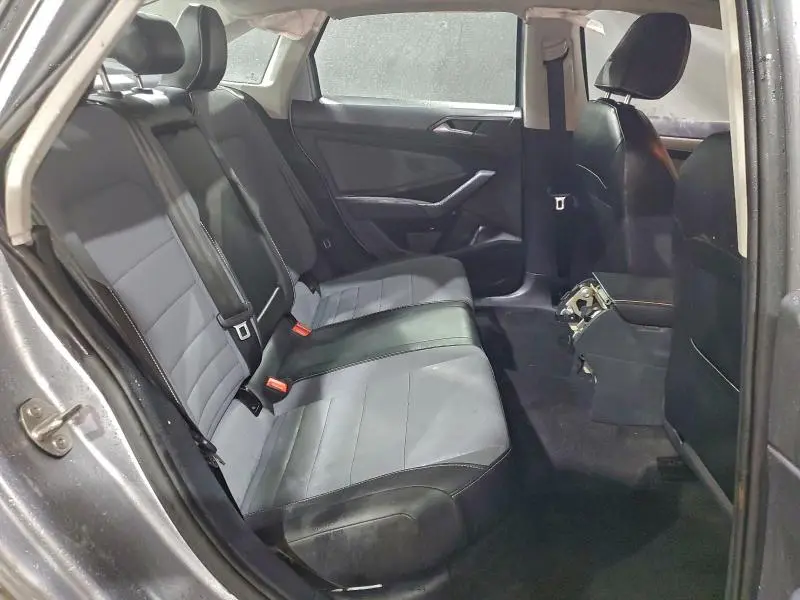 2025 VOLKSWAGEN JETTA SE  