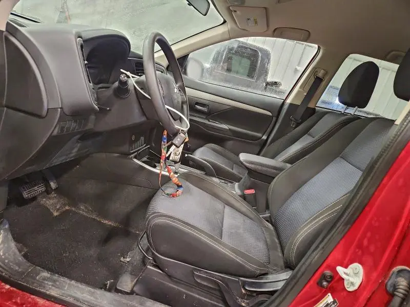 2018 MITSUBISHI OUTLANDER SE  