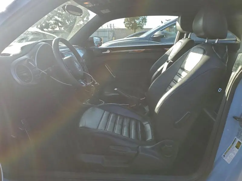 2015 VOLKSWAGEN BEETLE R-LINE  