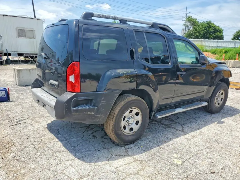2010 NISSAN XTERRA X  
