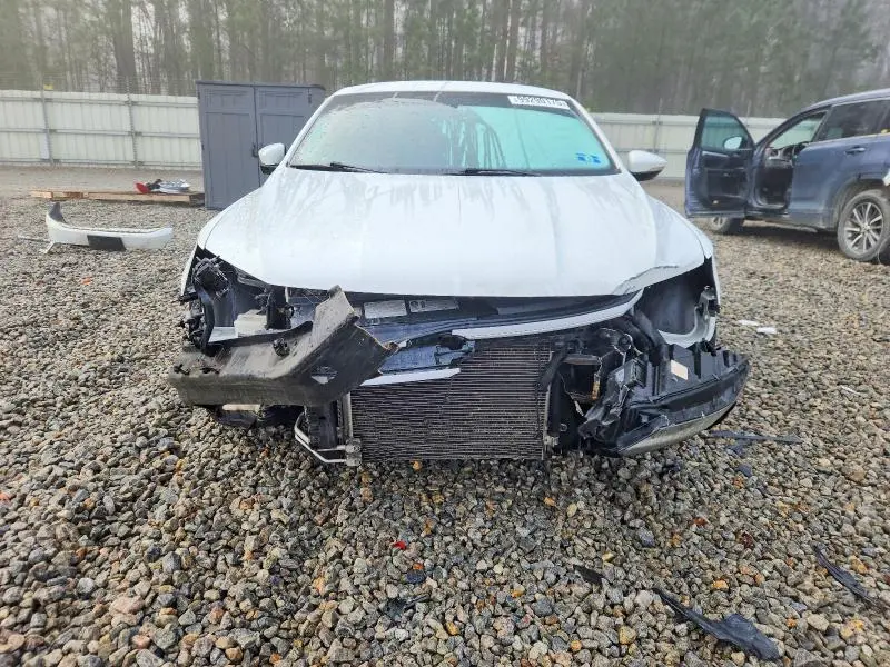 2017 VOLKSWAGEN PASSAT R-LINE  