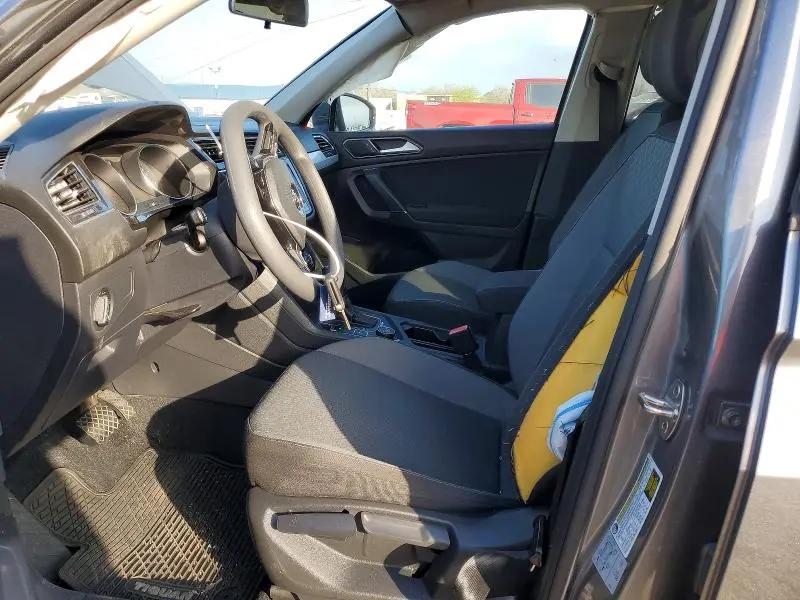 2018 VOLKSWAGEN TIGUAN S  