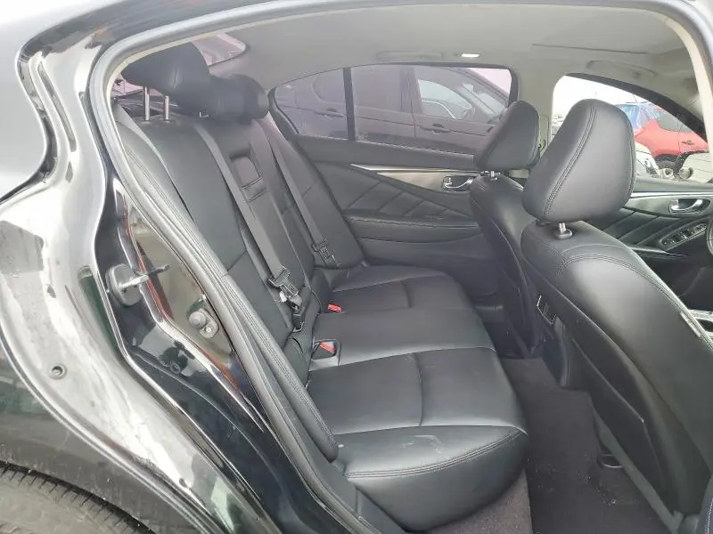 2017 INFINITI Q50   
