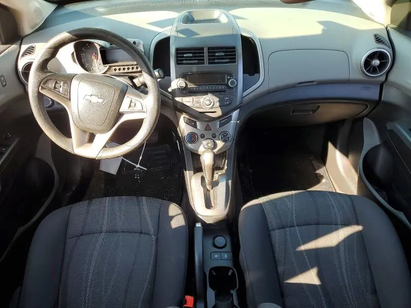 2015 CHEVROLET SONIC LT  