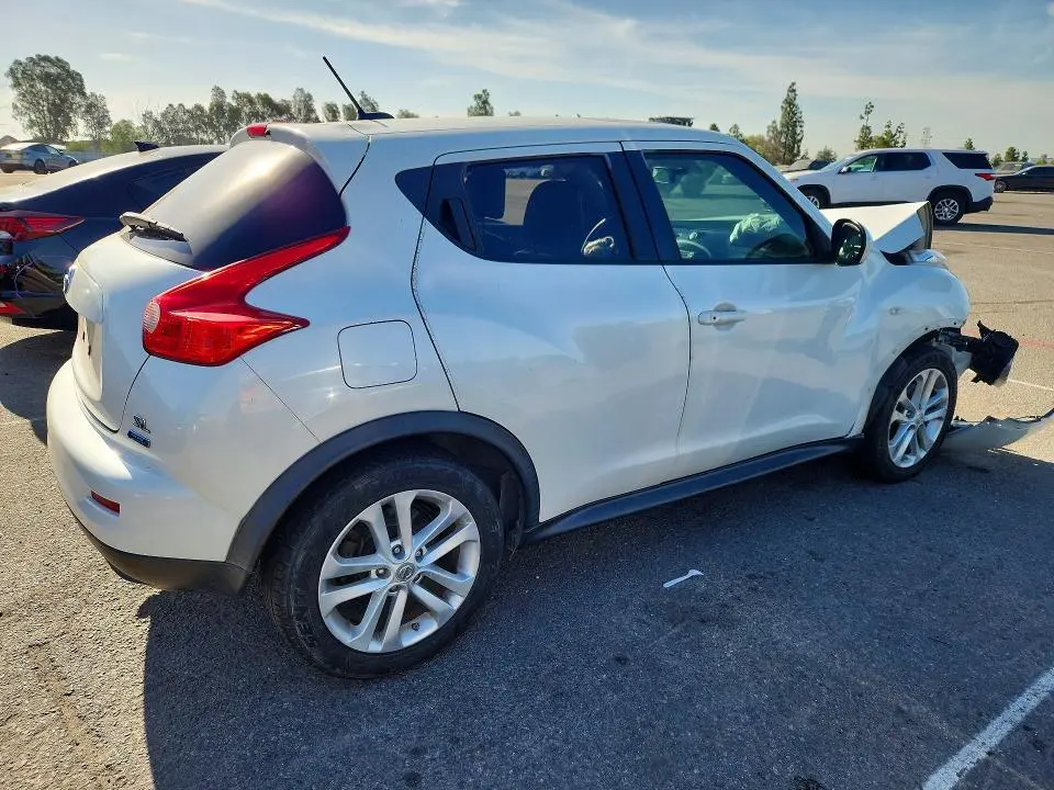 2013 NISSAN JUKE S  