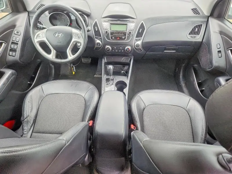 2012 HYUNDAI TUCSON GLS  