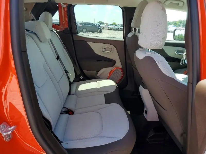 2016 JEEP RENEGADE LATITUDE  