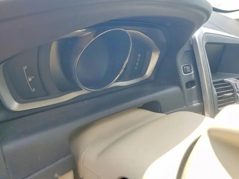 2015 BUIC VOLVO XC60