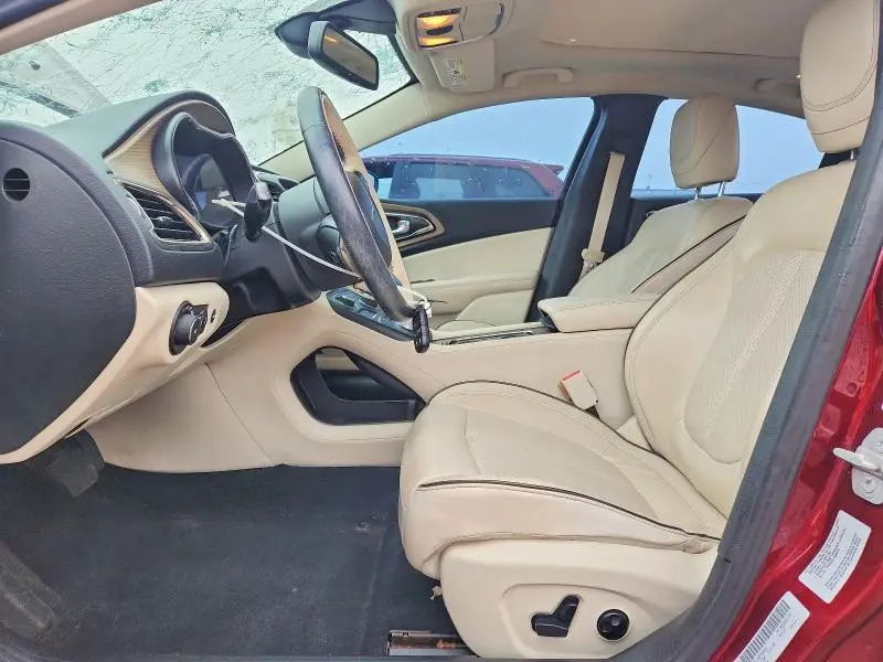 2015 CHRYSLER 200   