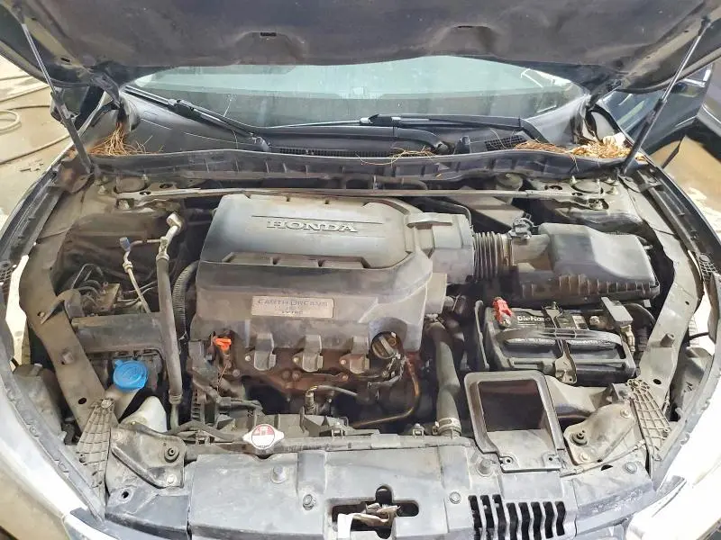 2013 HONDA ACCORD TOURING  