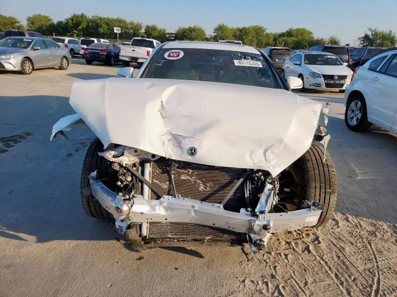 2019 MERCEDES-BENZ E 300  